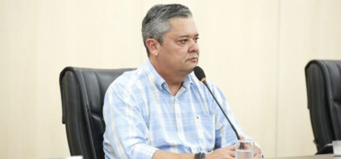 Comissão da Câmara abre novo prazo para defesa de Almir Vieira