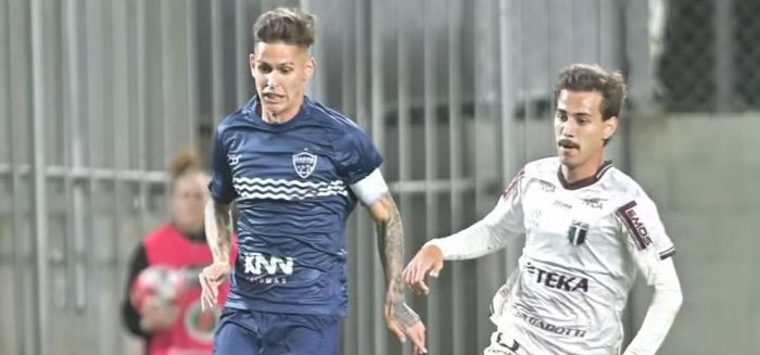 Blumenau busca empate contra o Barra após estar dois gols atrás