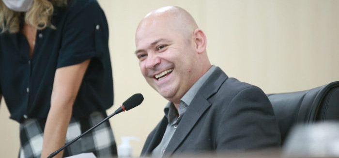 Egídio Beckhauser oficializa candidatura a deputado federal