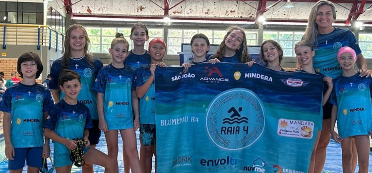 Natação de Blumenau conquista sete medalhas