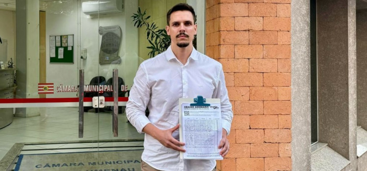 Win entrega abaixo-assinado contra aumento da tarifa de esgoto