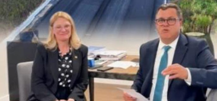 Governo de SC assina ordem de serviço para retomar obras na Via Expressa