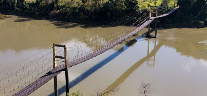 Ponte pênsil do Warnow em Indaial é interditada