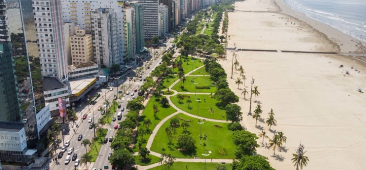 O maior jardim de praia do mundo, em Santos