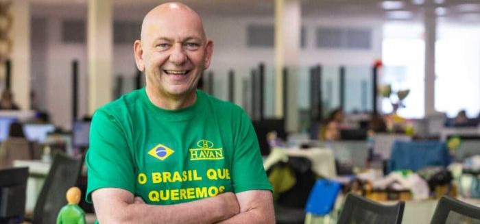 Luciano Hang cobra R$ 13 milhões do Facebook por anúncios falsos