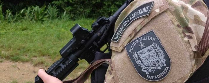 Dois homens são presos por violência contra mulheres