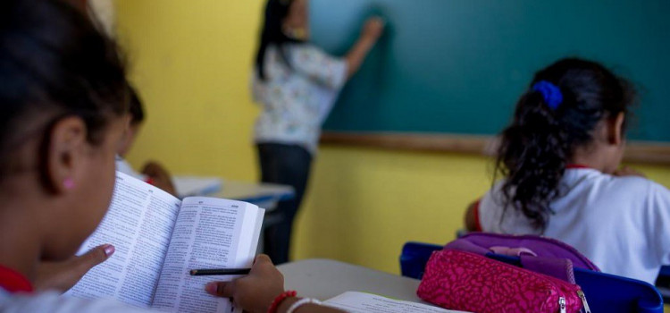 Política Nacional de Avaliação vai organizar exames da educação básica