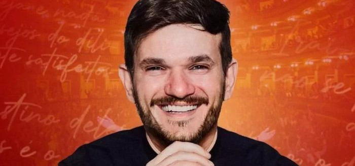 Padre Patrick traz show que mistura humor e fé ao Teatro Michelangelo