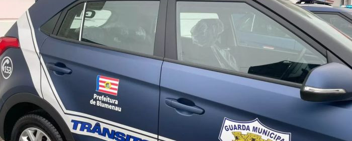 Mãe e filha são atropeladas em faixa de pedestres na Ponta Aguda