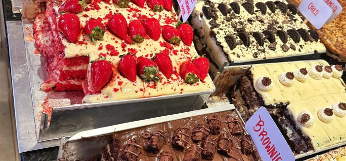 Festival de bolos viraliza em Timbó e já soma 3 toneladas de vendas
