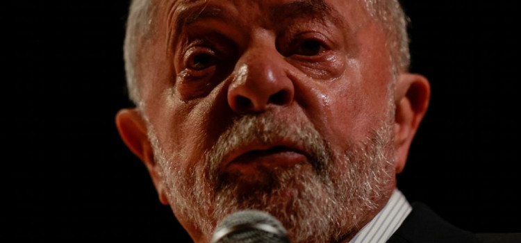 Lula começou mal na economia