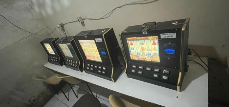 Polícia fecha casa de jogos de azar