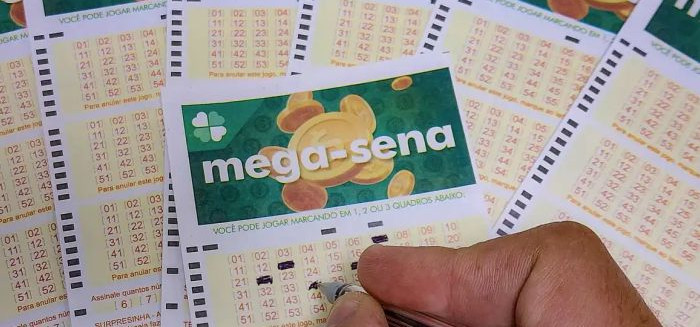 Mega-Sena de R$ 144 milhões: quanto o prêmio rende por mês?