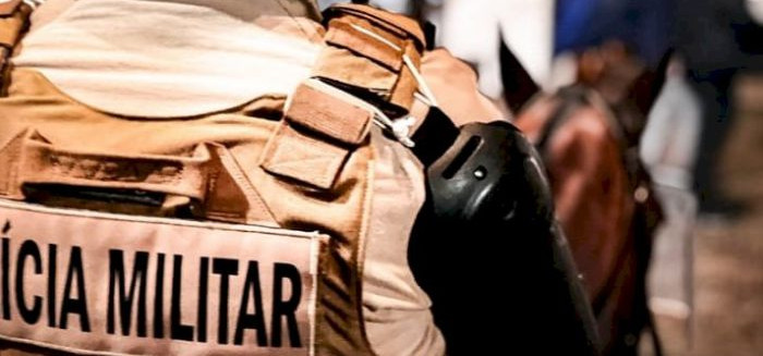 Homem é preso na Ponta Aguda após invadir casa da mãe