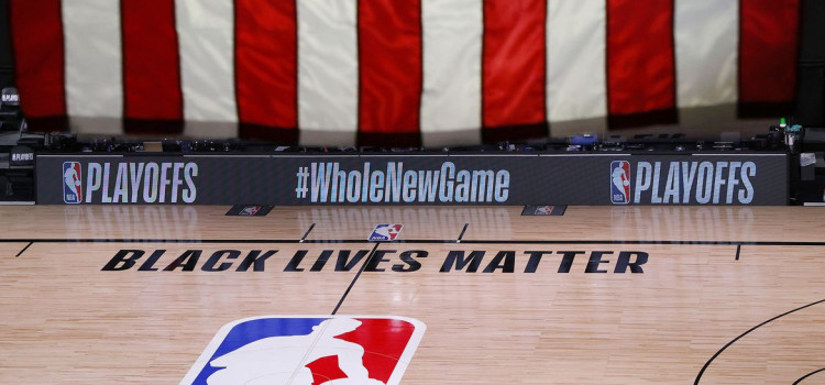 NBA adia jogos de playoffs após boicote dos Bucks