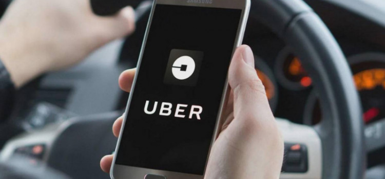 TST rejeita vínculo de motorista com Uber
