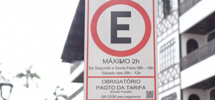 Blumenau excluirá algumas vagas da Área Azul
