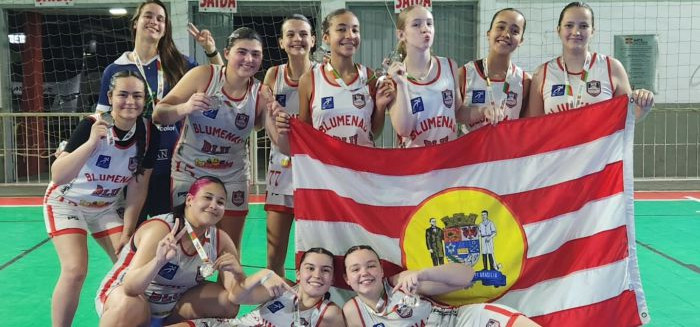 Blumenau estreia na etapa estadual da Olesc
