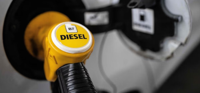 Diesel sobe 19% após início de conflito no Irã