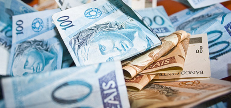 R$ 100 mil é o maior salário fixo oferecido no Brasil