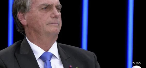 Desempenho de Bolsonaro no JN racha alas política e ideológica