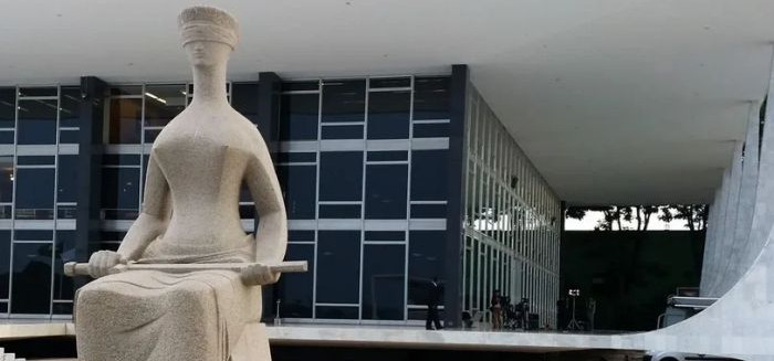 Os 5 penduricalhos mais inacreditáveis do funcionalismo que desafiam o teto