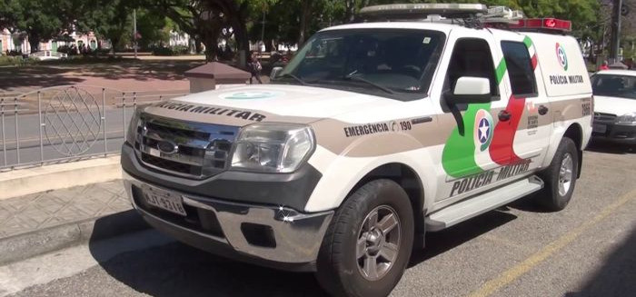 Mulher é presa no bairro Garcia após tentar furtar R$ 400 em alimentos