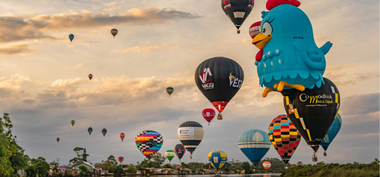 Festival de Balonismo conta com seis balões de formas