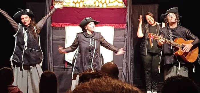 Teatro de bonecos alemão tem apresentação gratuita na Furb nesta sexta