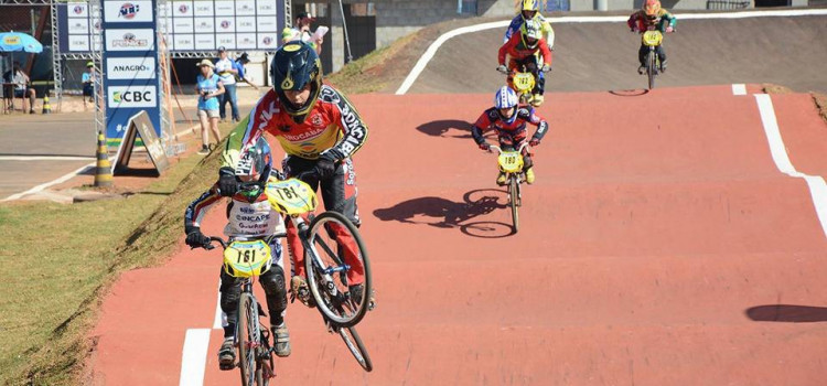 ABVE se destaca Campeonato Brasileiro de Bicicross