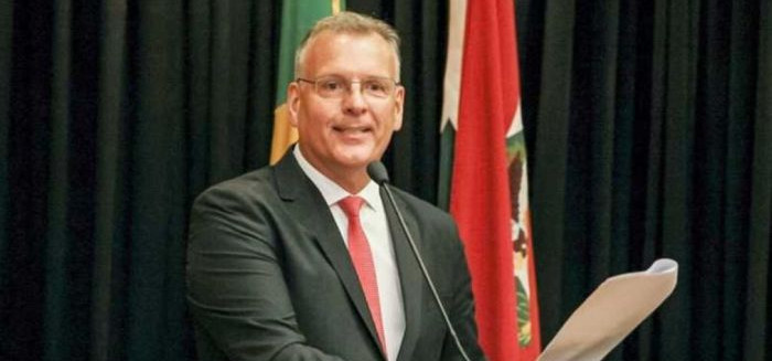 TRE-SC impugna candidatura do PT em semana de tensão com a PM