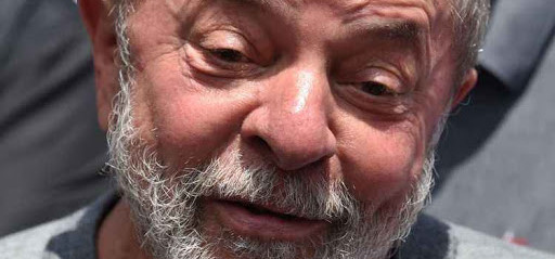 Justiça anula título de doutor honoris causa de Lula