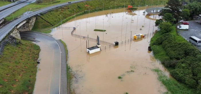 Blumenau estuda criação de parque alagável para conter cheias no Vila Nova