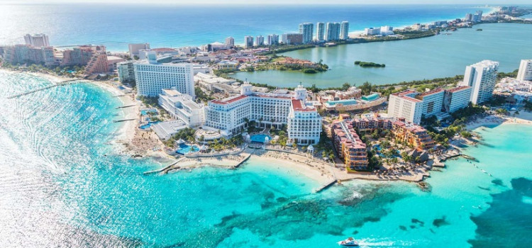 Cancún se torna o paraíso para quem quer fugir da nova rotina