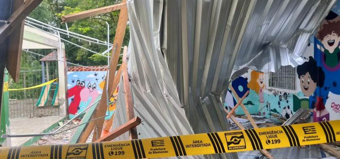 Reforma de R$ 1 milhão é estimada para escola de Blumenau após temporal