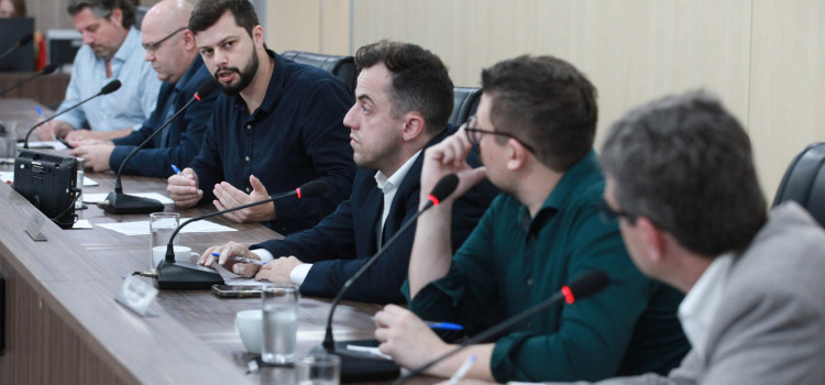 CPI do Esgoto convoca representantes da Funasa