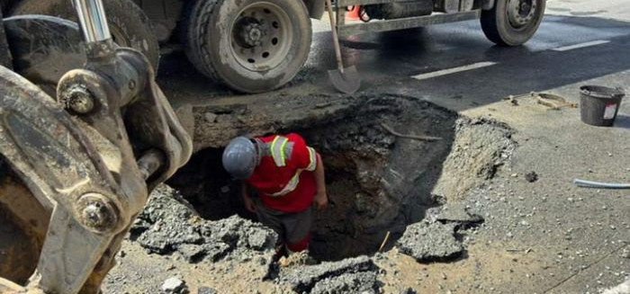 Nova empresa assume manutenção da rede de água e inicia força-tarefa