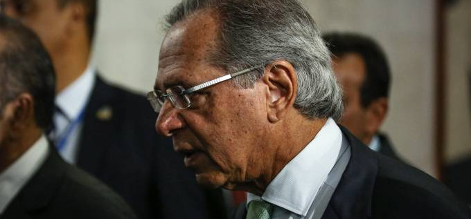 Paulo Guedes diz que renuncia se Previdência virar “reforminha”,