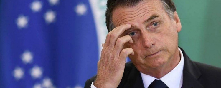 Bolsonaro tem que explicar portaria autorizada por militar exonerado