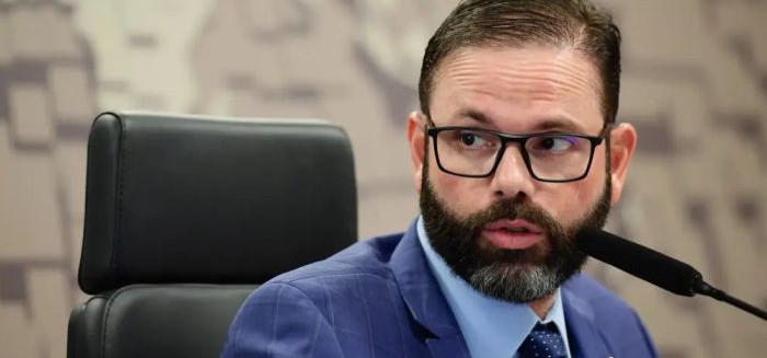 TSE rejeita recurso e mantém mandato do senador Jorge Seif