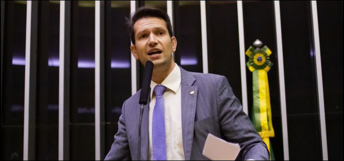 Gilson Marques quer travar aumento de impostos com limite ao Seletivo