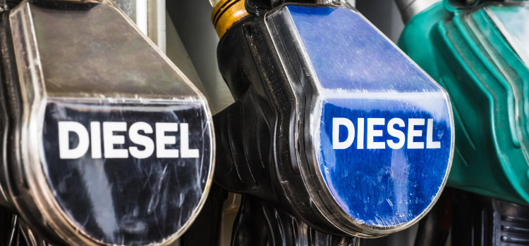 Média do preço do diesel registrada nas bombas no início de setembro é 41%