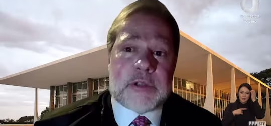 Transparência cobra reação contra suposta infiltração no STF