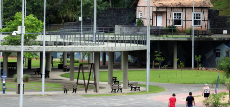 Câmeras e Wi-Fi são instaladas no Parque das Itoupavas