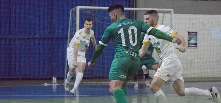 Chape Futsal anuncia contratação de Fael
