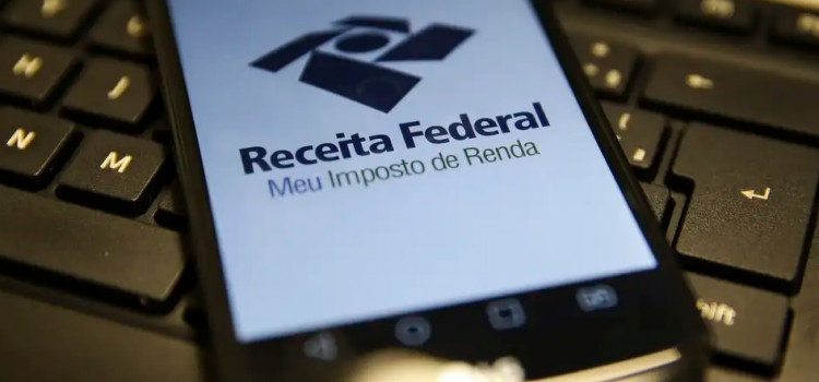 702 mil catarinenses ficam isentos do Imposto de Renda