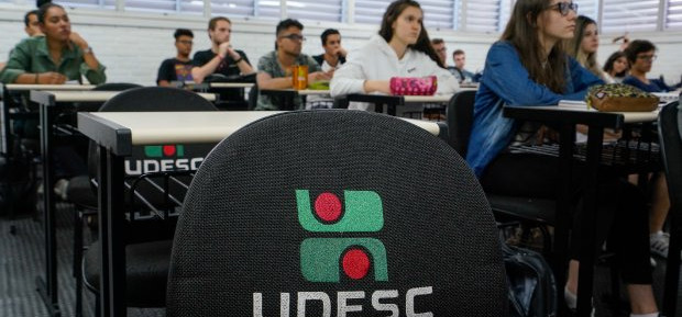 Centros da Udesc matriculam aprovados no Vestibular de Verão