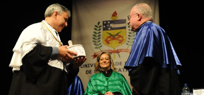 Nova gestão da UFSC assume reitoria