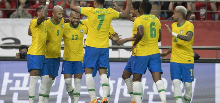Quando o Brasil joga na Copa?