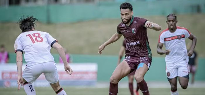 Blumenau vence Brasil de Pelotas no Sesi e assume liderança da Série D